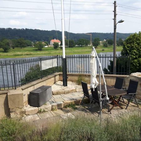 Ferienwohnung An Der Elbe Dresda Esterno foto